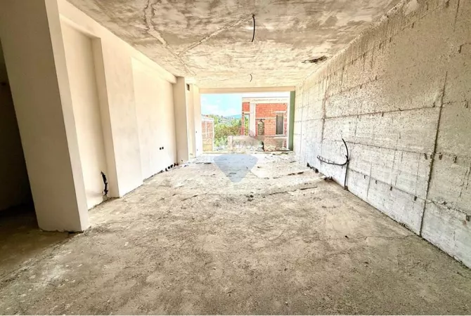House for Sale 4+1 in Tirana - 505,000 Euro
