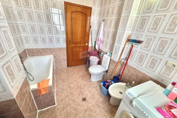 Shtepi ne shitje 2+1 ne Durres - 108,000 Euro