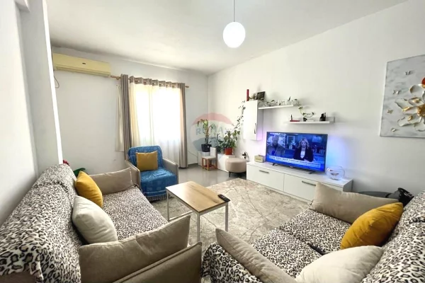 Shtepi ne shitje 2+1 ne Tirane - 16,500,000 Leke