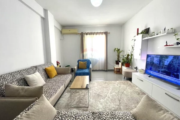 Shtepi ne shitje 2+1 ne Tirane - 16,500,000 Leke