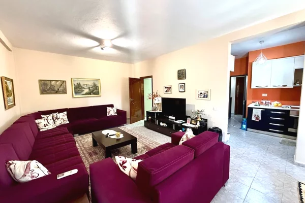 Shtepi ne shitje 2+1 ne Tirane - 174,900 Euro