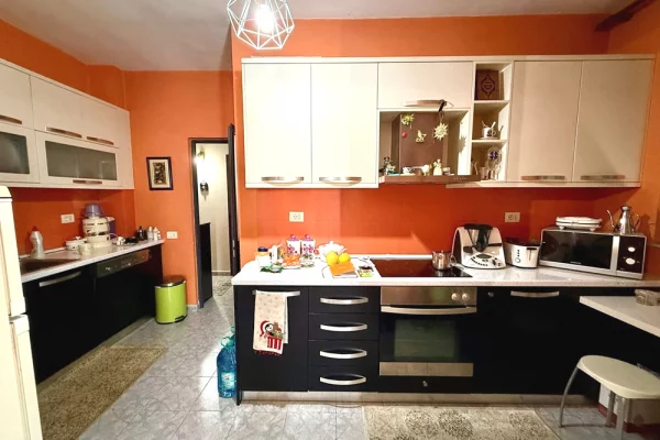 Apartment for sale in Tirana 2+1, Furnished