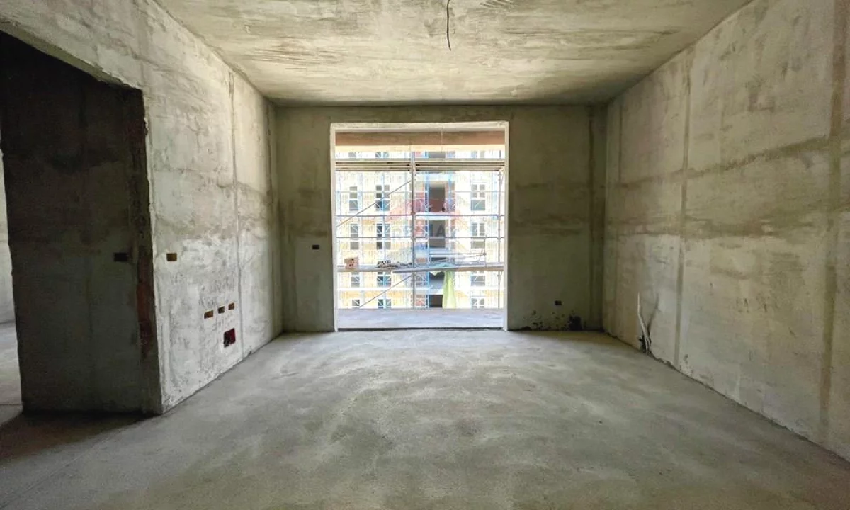 Apartment for sale in Tirana 2+1, Emty