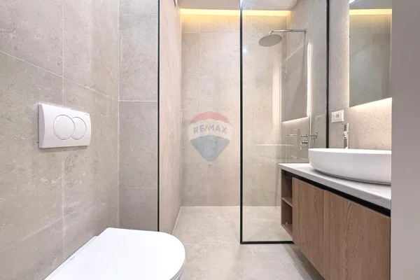 Apartment for sale in Tirana 2+1, Furnished