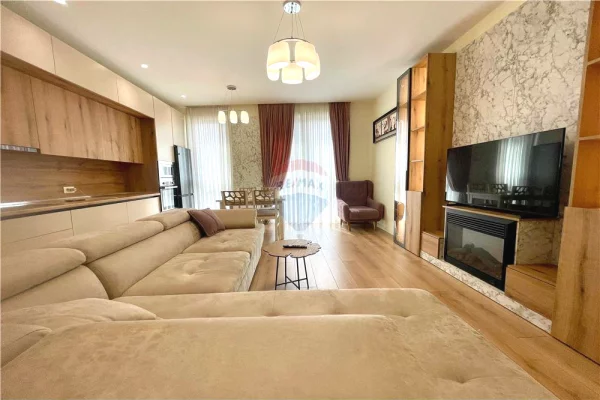 House for Rent 2+1 in Tirana - 800 Euro