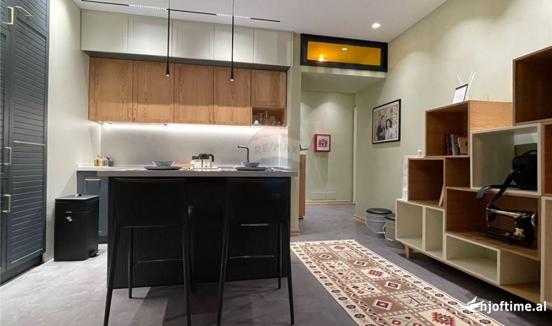 Shtepi me qera Apartament ne Tirane, 1+1, Mobilimi E mobiluar, Pagesa 850  Euro.