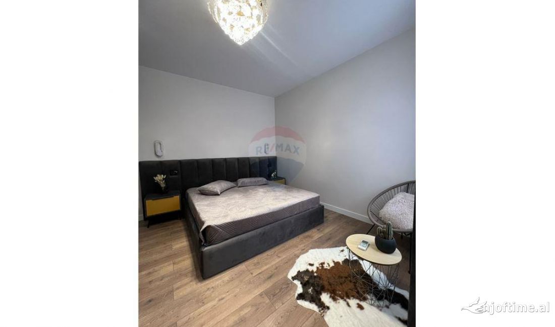 Shtepi me qera Apartament ne Tirane, 1+1, Mobilimi E mobiluar, Pagesa 600  Euro.