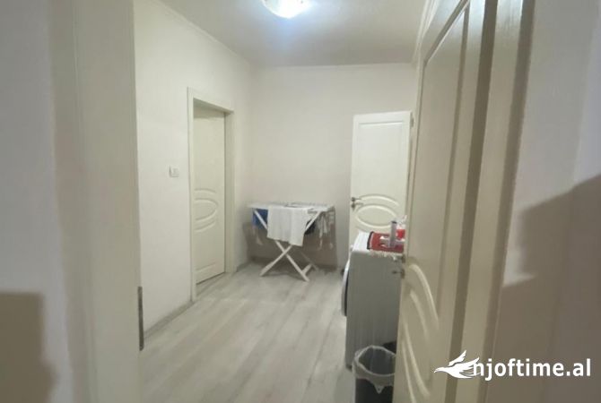 Shtepi ne shitje 1+1 ne Tirane - 94,000 Euro