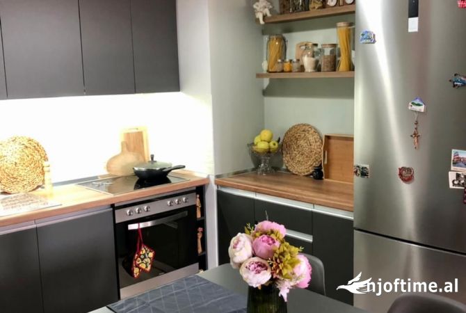 Shtepi ne shitje 2+1 ne Tirane - 1,350,000 Euro