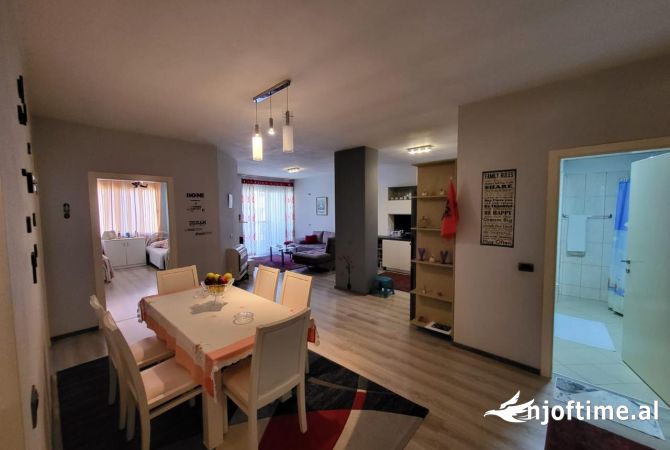 Shtepi ne shitje 2+1 ne Tirane - 140,000 Euro