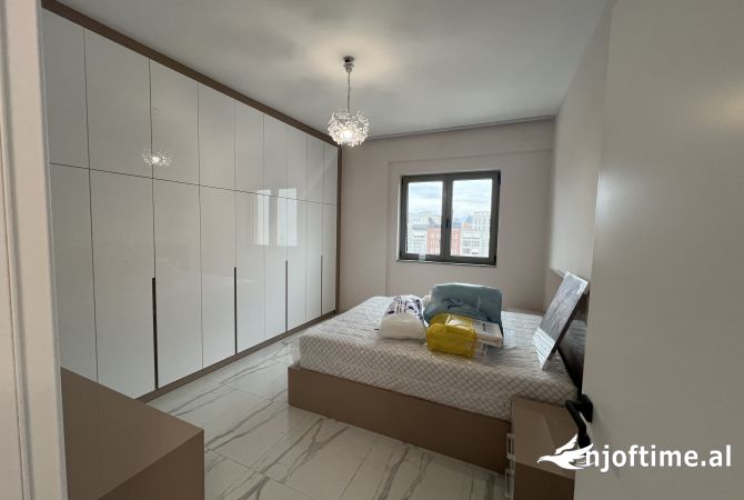 Shtepi me qera Apartament ne Tirane, 2+1, Mobilimi E mobiluar, Pagesa 750  Euro.