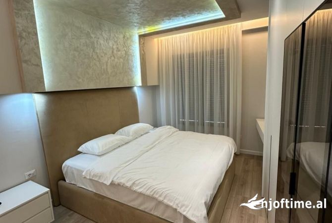 Shtepi ne shitje 2+1 ne Tirane - 240,000 Euro