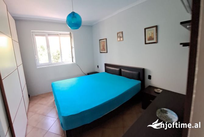 Shtepi me qera 2+1 ne Tirane - 450 Euro