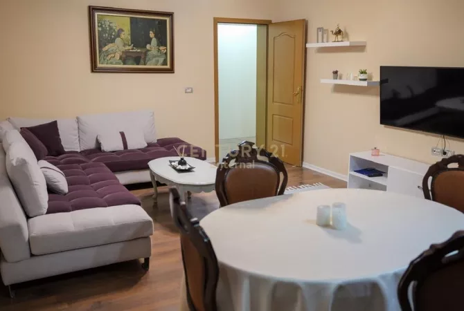 Shtepi me qera 3+1 ne Tirane - 750 Euro