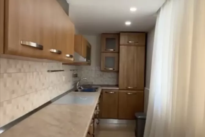 Casa in affitto 1+1 a Tirana - 750 Euro