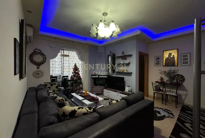 Shtepi me qera 2+1 ne Tirane - 500 Euro