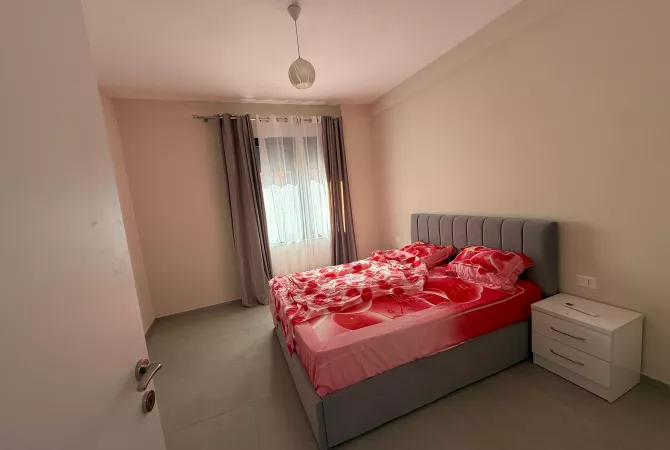 Shtepi me qera Apartament ne Tirane, 1+1, Mobilimi E mobiluar, Pagesa 700  Euro.