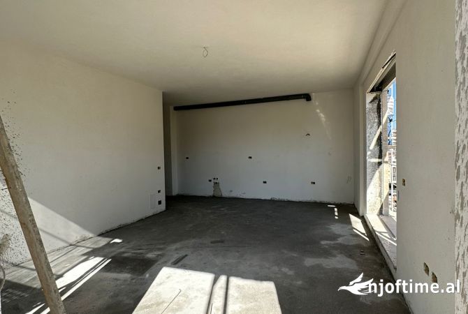 Shtepi ne shitje 2+1 ne Tirane - 172,800 Euro