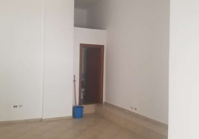 Ambient biznesi me qera 1+1 ne Tirane - 250 Euro