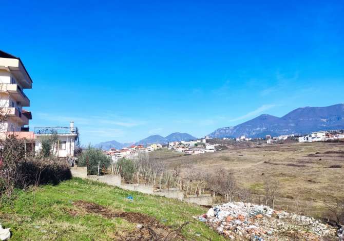 Truall ose Toke ne Tirane - 45,000 Euro
