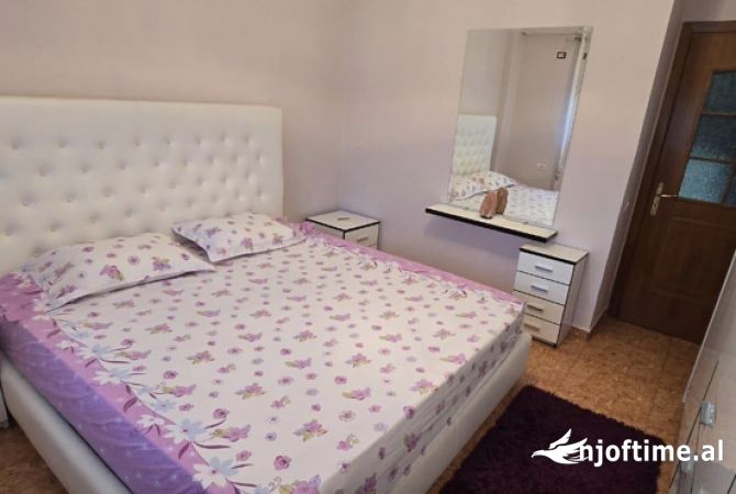 Shtepi me qera 1+1 ne Tirane - 500 Euro