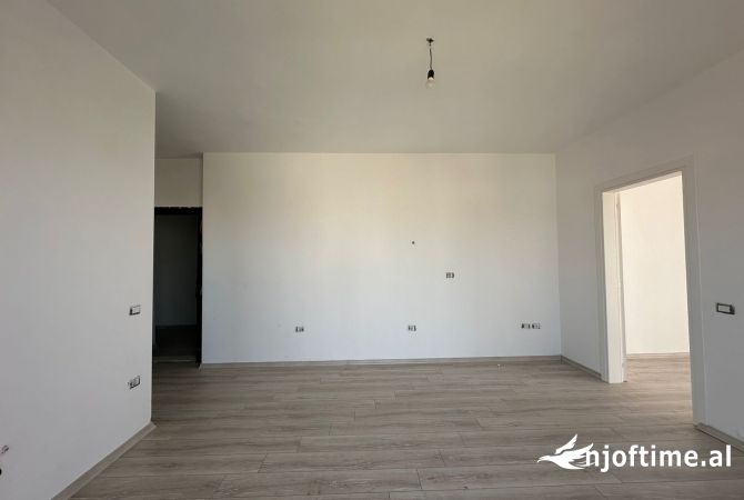 Shtepi ne shitje 1+1 ne Durres - 76,000 Euro