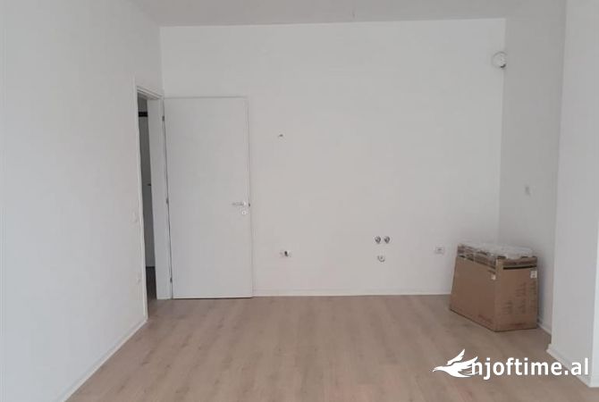 Shtepi me qera 1+1 ne Tirane - 450 Euro