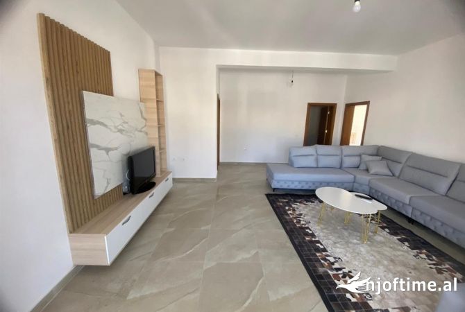 Shtepi me qera 3+1 ne Tirane - 500 Euro