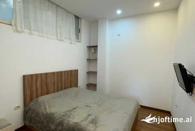 Shtepi me qera 1+1 ne Tirane - 600 Euro