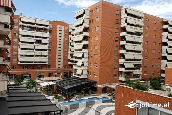 Ambient biznesi me qera 1+1 ne Tirane - 1,399 Euro