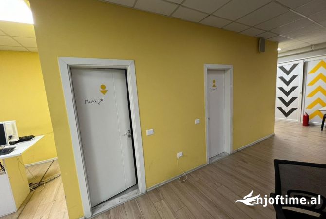 Ambient per Zyra ne Qender te Tiranes