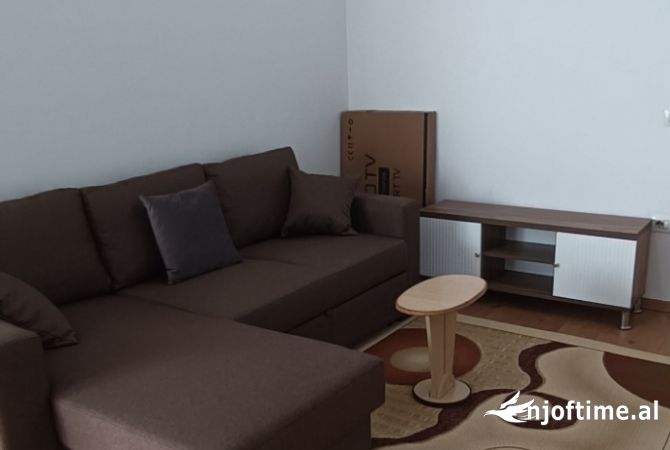 Shtepi me qera 1+1 ne Tirane - 500 Euro