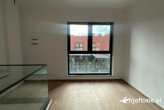 Jepet me qira dubleks per zyra 📍Garden Building