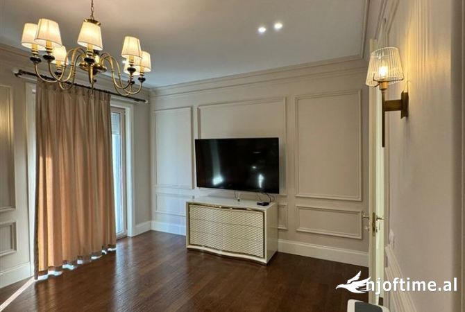 Shtepi ne shitje 5+1 ne Tirane - 2,000,000 Euro