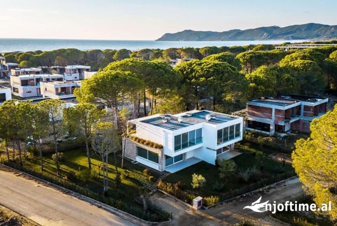 Shtepi ne shitje 2+1 ne Durres - 332,640 Euro