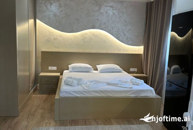 Shtepi me qera Garsoniere ne Tirane - 400 Euro
