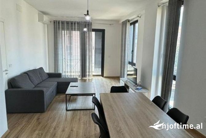 Shtepi me qera 1+1 ne Tirane - 1,200 Euro