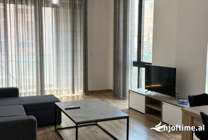 Shtepi me qera 1+1 ne Tirane - 1,200 Euro