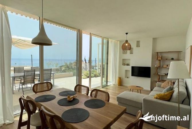 Shtepi ne shitje 2+1 ne Himare - 765,000 Euro