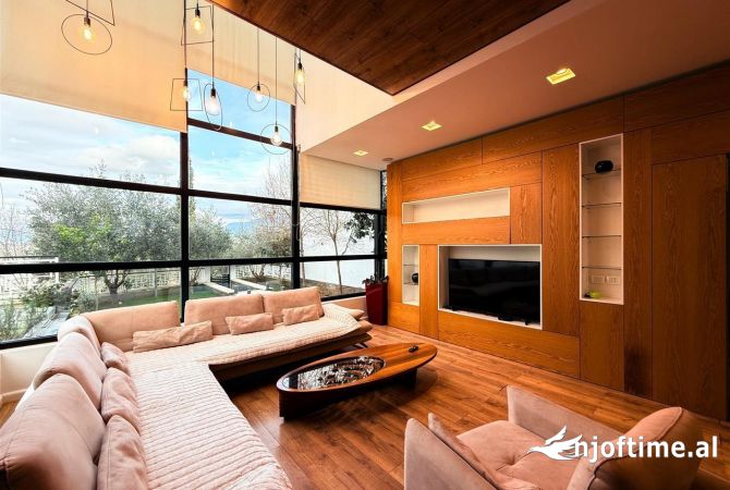 Luxury villas for rent in Tirana 4+1, Furnished