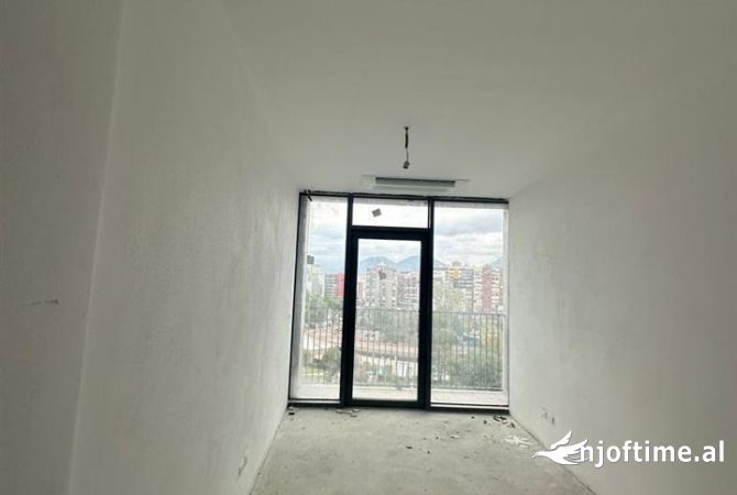 Shtepi ne shitje 3+1 ne Tirane - 550,000 Euro