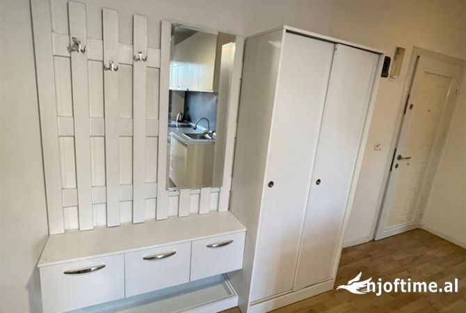 Shtepi me qera 1+1 ne Tirane - 580 Euro