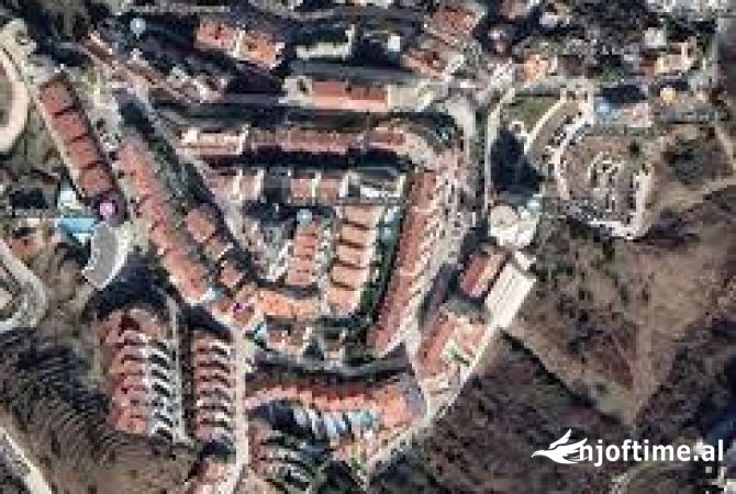 Shtepi ne shitje 3+1 ne Tirane - 233,000 Euro