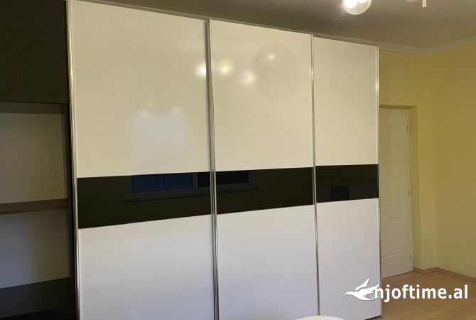 Shtepi me qera 1+1 ne Tirane - 55,000 Leke