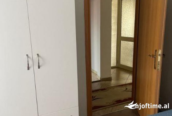Shtepi me qera 3+1 ne Tirane - 800 Euro