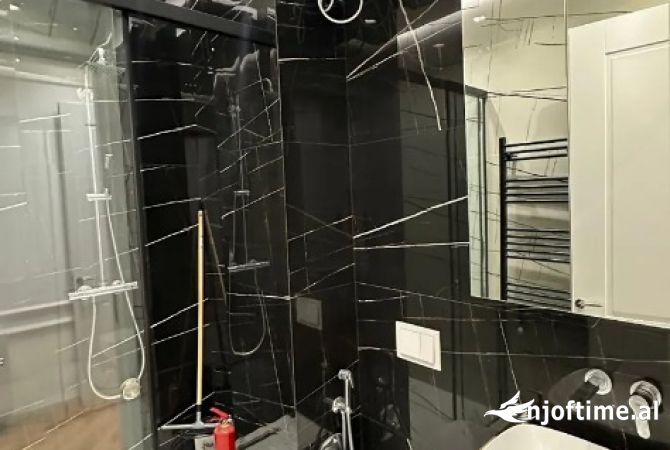 Shtepi me qera Apartament ne Tirane, 2+1, Mobilimi Bosh, pa mobiluar, Pagesa 1,201  Euro.