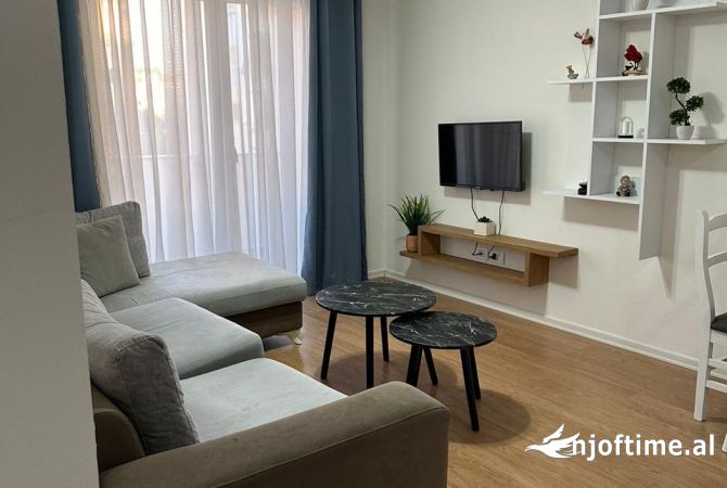 Shtepi me qera 1+1 ne Tirane - 500 Euro