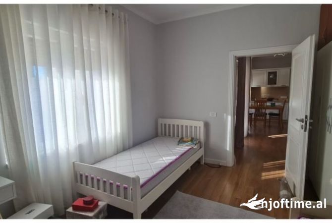 Apartment for sale in Tirana 2+1, Furnished