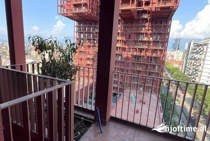 Ambient biznesi me qera 3+1 ne Tirane - 1,400 Euro