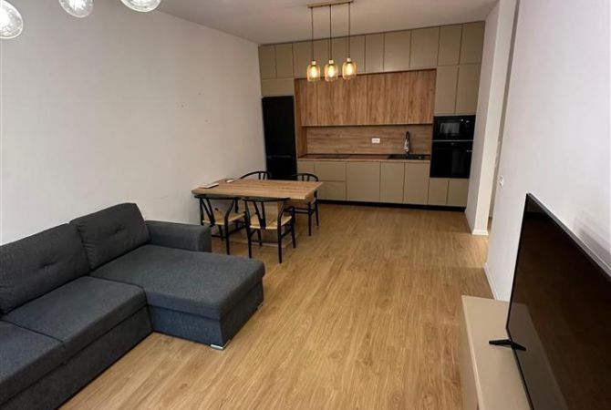 Shtepi ne shitje 2+1 ne Tirane - 185,000 Euro